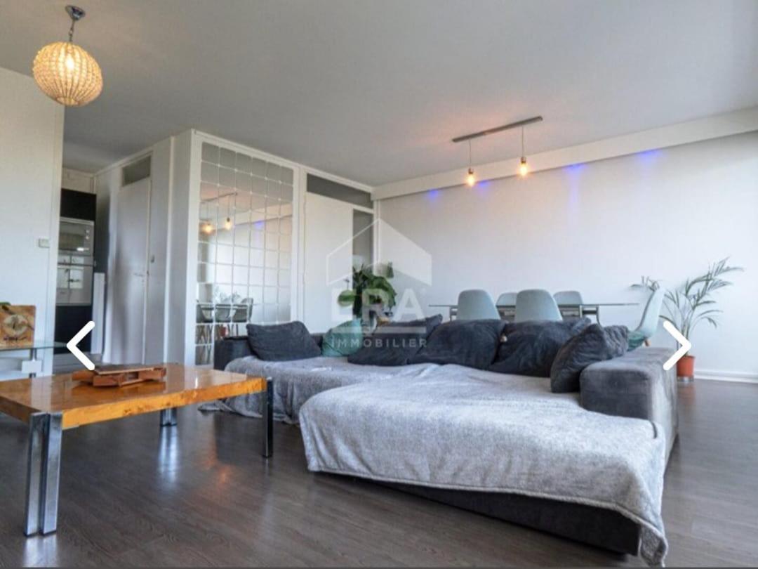 Appartement T3 4eme Etage Proche Geneve *